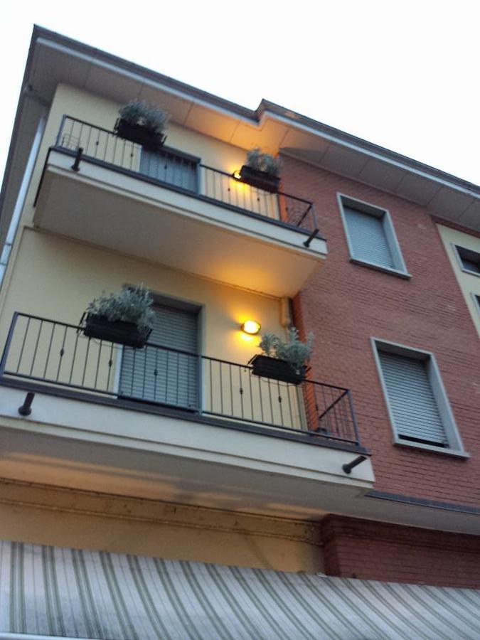 Hotel Cinzia Savignano sul Panaro Bagian luar foto