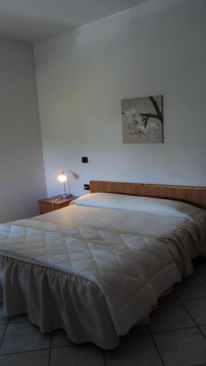 Hotel Cinzia Savignano sul Panaro Bagian luar foto
